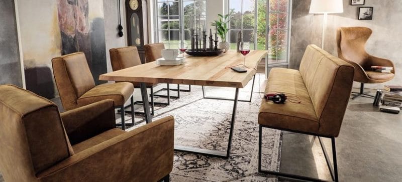 Suchen Sie ein neues Sofa aus Leder?